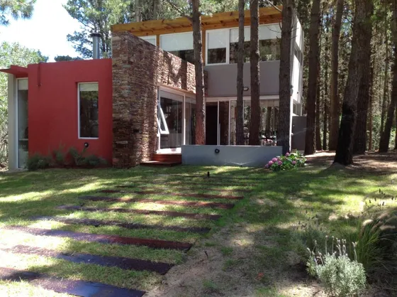 Bosque De Mar Azul - Hermosa Casa De Diseño En El Corazón Del Bosque De Mar Azul 