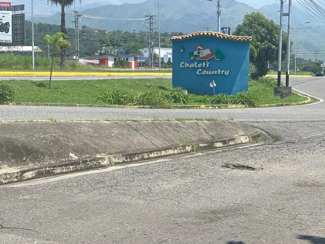 Terreno Residencial San Diego Avenida Don Julio Centeno  Vigilancia Y Pozo De Agua Bajo De Precios  