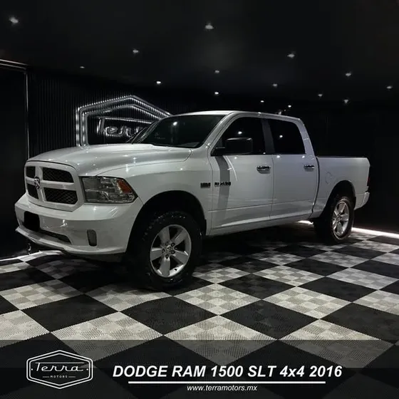Dodge Ram 1500 5.7 Pickup Quad Cab Slt Aa 4x4 At