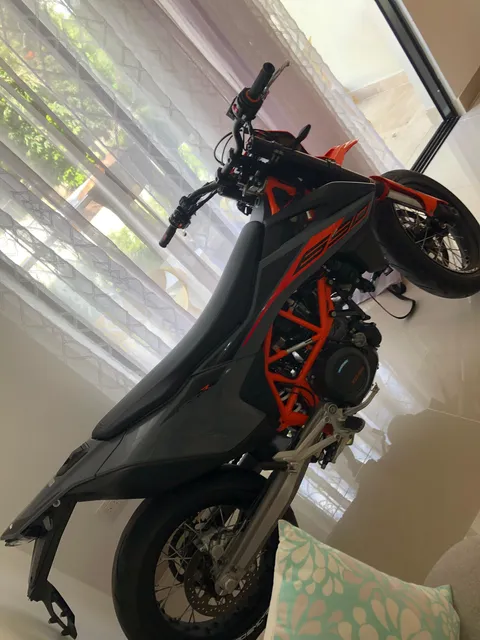 Nueva Con Mofleria Poco Uso