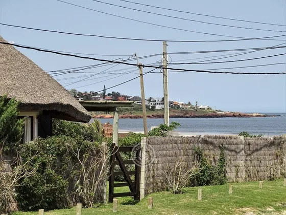 La Madriguera En Punta Colorada