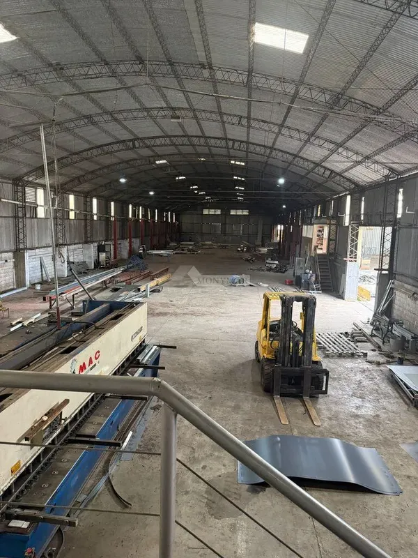 Alquiler Local Galpon Deposito Boiso Lanza Y Mendoza Con Oficinas Y Playa Maniobras 2100m2