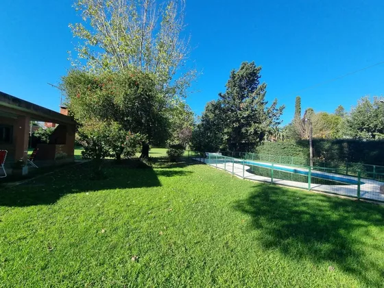Venta Casa Quinta 95 M2 Cub. Tereno De 1941 M2 