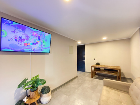 Casi Nuevo, Cerca Metro 2 Dormitorios, 2baños, Estacnmiento Casi Nuevo, Cerca Metro 2 Dormitorios, 2baños, Estacnmiento