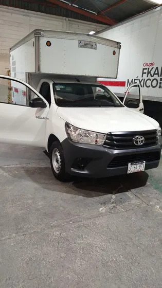 Toyota Hilux 2.7 Chasis Cabina Mt