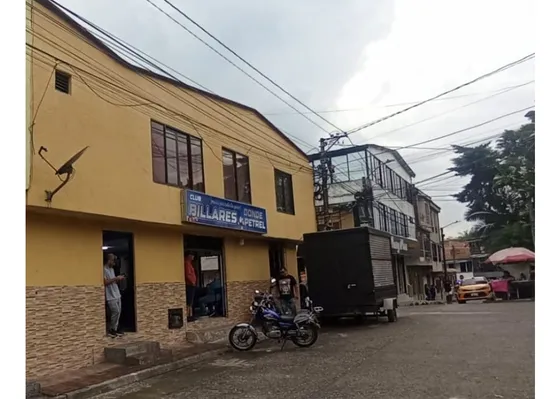 Venta De Casa Esquinera Y Gran Oportunidad De Inversion 
