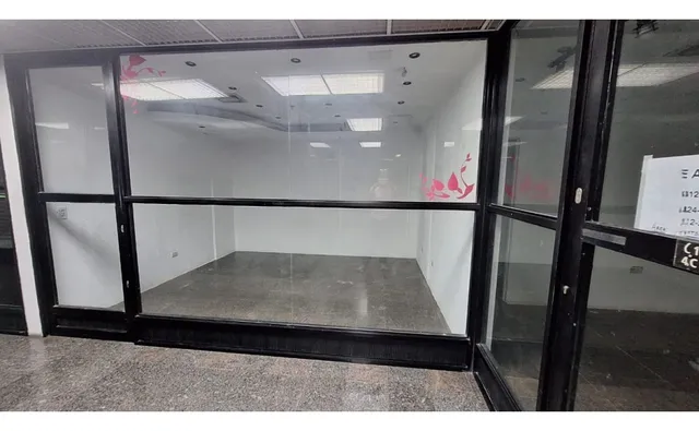 Alquiler Locales Comerciales Macarcuay Plaza Para Emprendimiento 