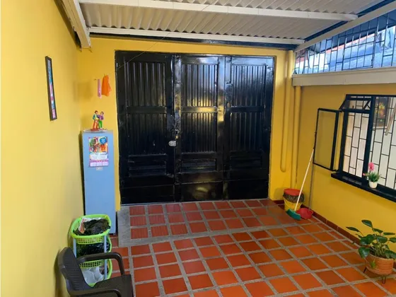 Se Vende Hermosa Casa En La Alameda, Villamaría