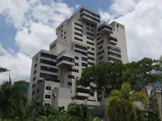 Alquiler De Oficina Comercial En Chacao Mfrt 23-25075