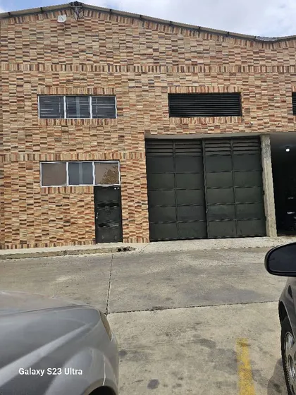 Yc  Vende Galpones Industriales   Caracarita, Conjunto 