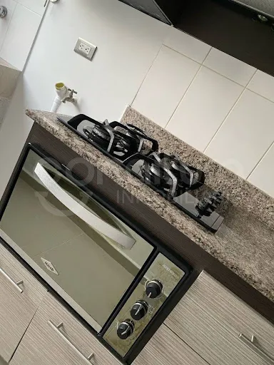 Apartamento En Arriendo Rodeo Alto 472-7001