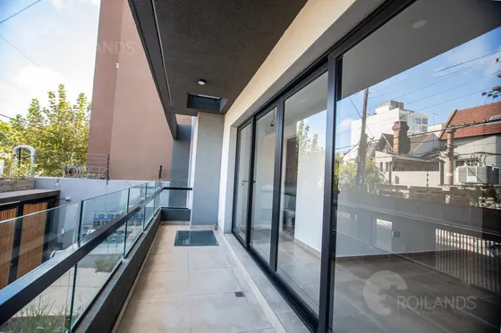 Venta Departamento 2 Ambientes Balcón Al Frente Haedo Sur