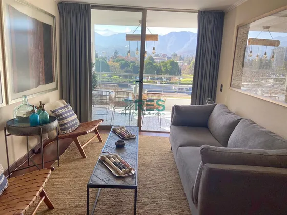 Departamento En Arriendo De 2 Dorm. En Las Condes