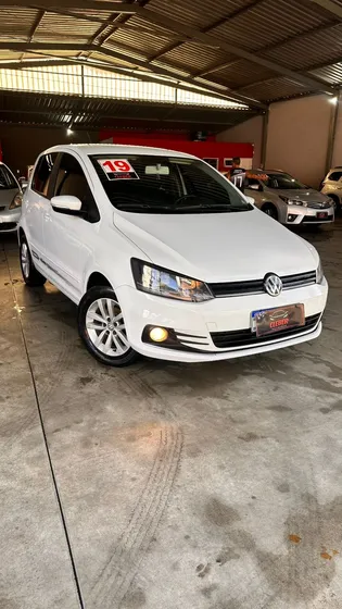 Volkswagen Fox 1.6 Connect Total Flex 5p