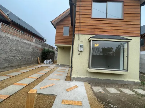 Casa En Arriendo De 3 Dorm. En Curicó
