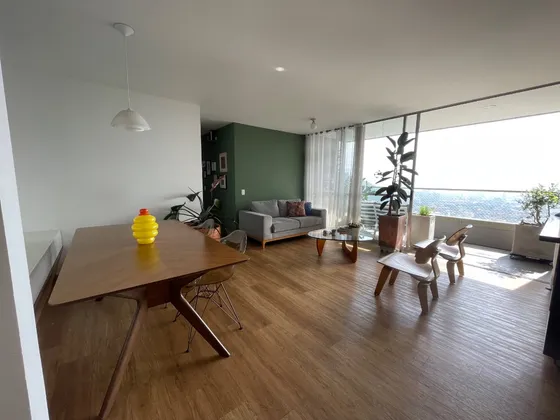 Venta De Apartamento Con Vista En Piso Alto En Bosque Grande Itagui