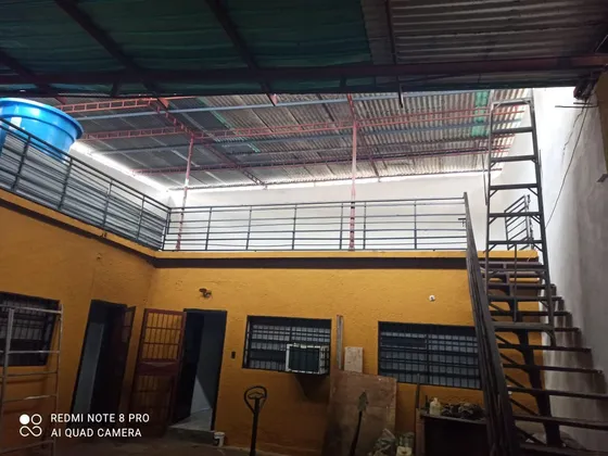Se Vende Galpón Los Olivos Viejos 