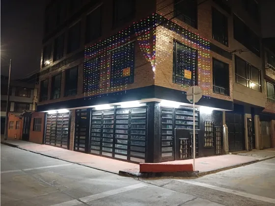 Venta Edificio De Apartamentos En Barrio Bosques De Mariana , Bogotá