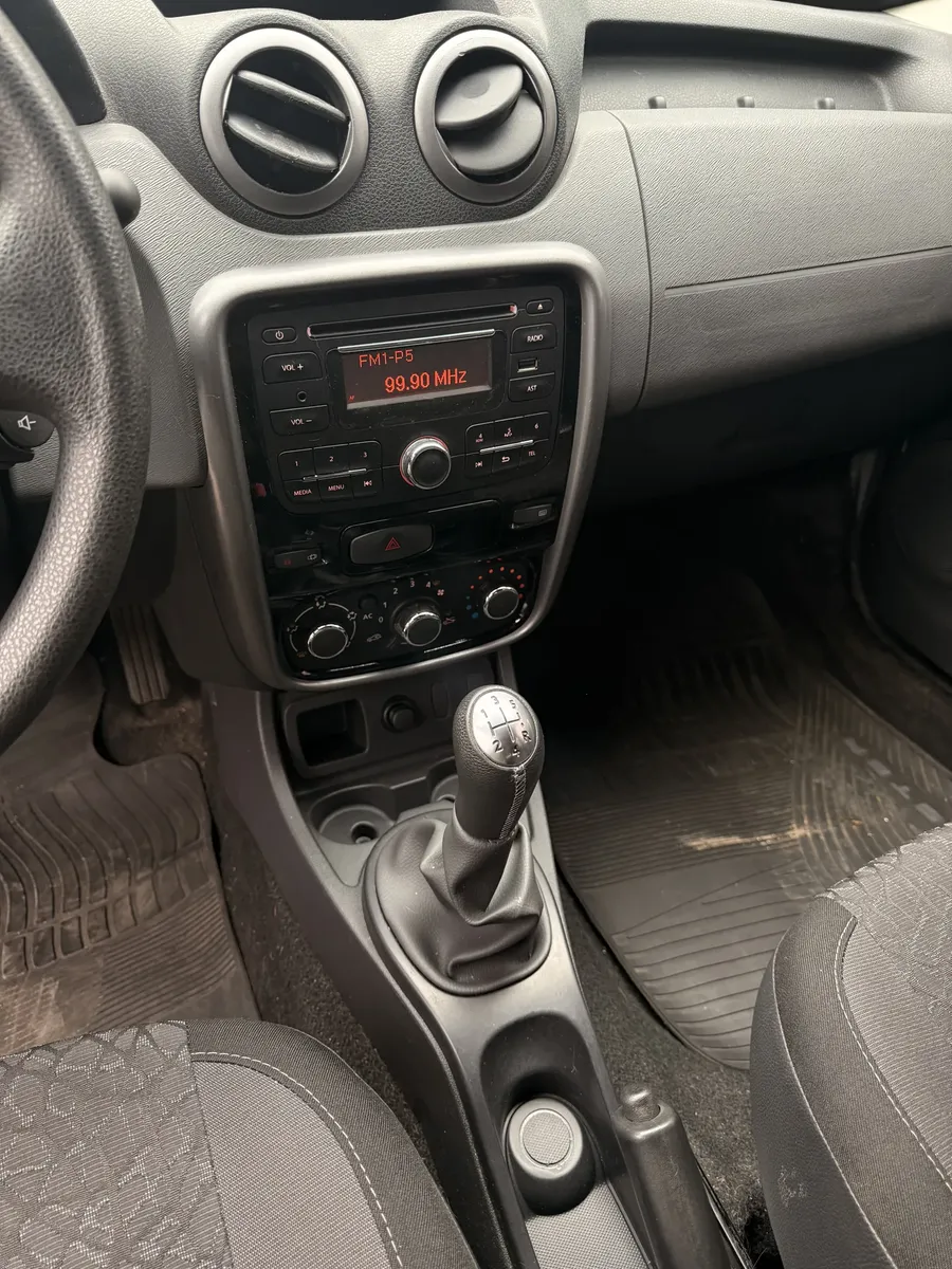 Renault Duster 1.6 4x2 Confort Plus ABS 110cv5433758989477580813