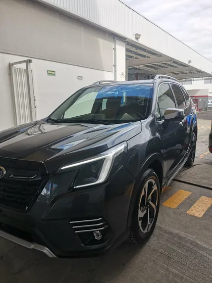Subaru Forester Touring