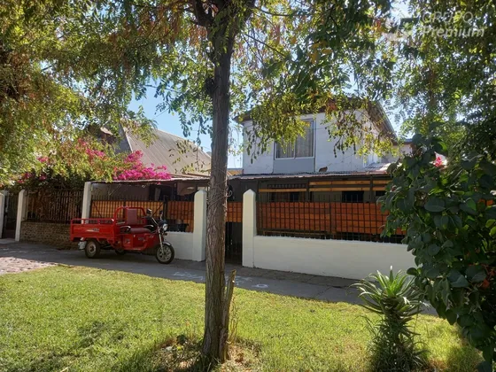 Vendo Casa 4d 1b 3e En El Estero, Estación Central