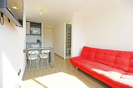 Venta Depto 1d 1b - Permite Airbnb - Metro Santa Lucia