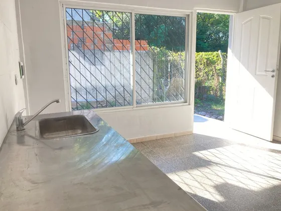 Alquiler Dpto 2 Amb A Estrenar Berazategui