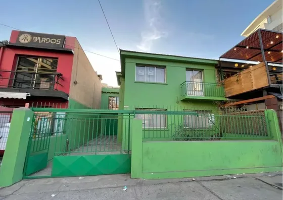 Casa Comercial En Venta Con Giro Comercial Uf 17.000