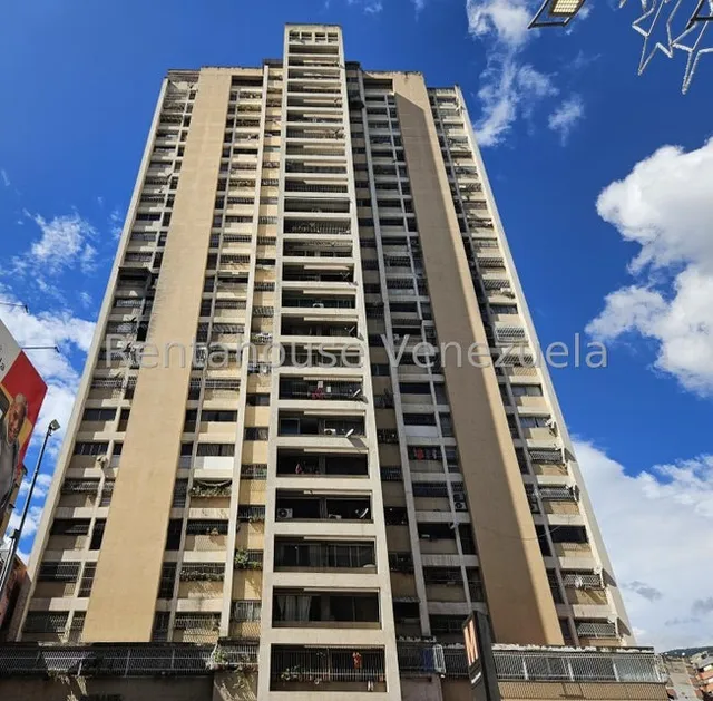 Apartamento En La Candelaria Cod Flex 25-6228 Luz Mendoza