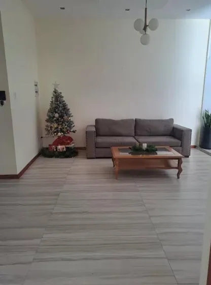 Ph En Alquiler - 3 Dormitorios 2 Baños - 400mts2 - Lanús