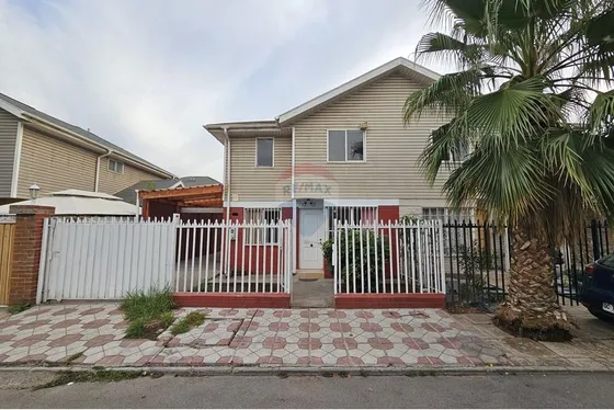 Casa En Pasaje Cerrado 4d -2b - 2e