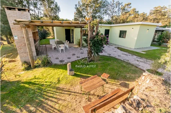 Casas Venta 2 Dormitorios Maldonado Piriápolis Punta Colorada 