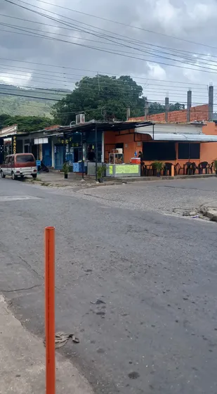M.s Alquila Local En La Av. 190 De Naguanagua
