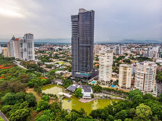 Apartamento En La Anacaona 27 Piso Alto Con 602 Metros 4 Habitaciones Y 5 Parqueos Torre De Lujo 