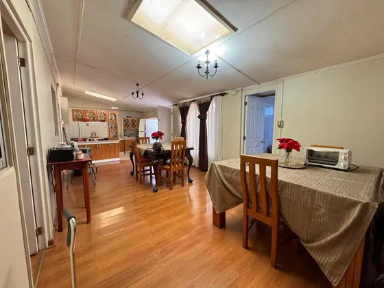 Casa En Excelente Estado Y Ubicación  (73761)