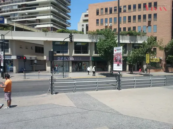 Local Comercial, Metro Tobalaba Sobre Nueva Providencia