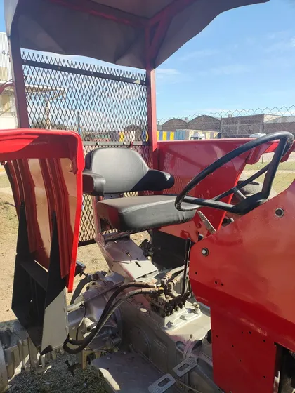 Massey Ferguson 1175 - 75hp