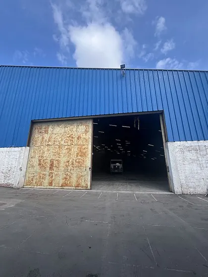 Se Arrienda Bodega De 2.000m2, Recoleta 