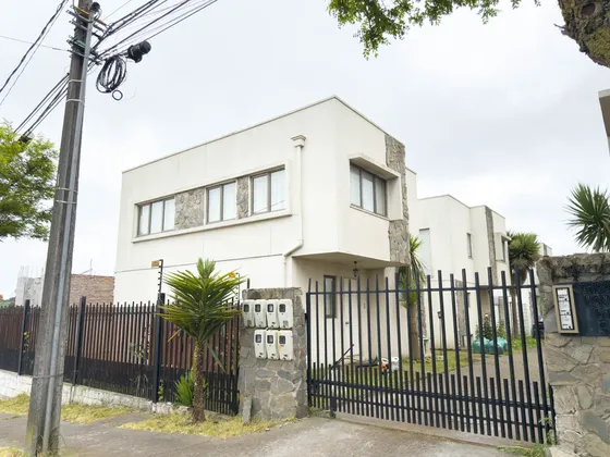 Hermosa Casa En Venta, Lomas De San Sebastián
