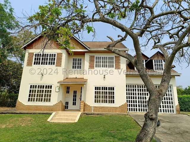 Casa En Venta En Safari Carabobo Libertador Mm Carabobo Con Piscina Caney Cancha Y Areas Verdes Para El Disfrute Familiar