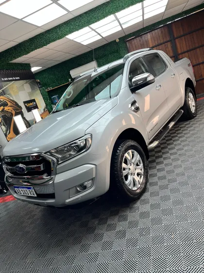 Ford Ranger 3.2 Cd Limited Tdci 200cv Manual