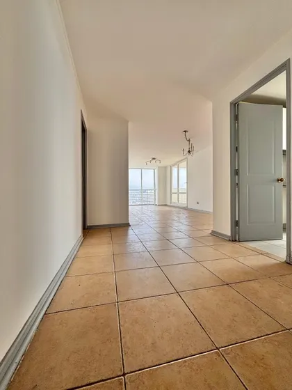 Vista A La Bahia, 130m2, Centro Valparaiso, G.c Incluido 