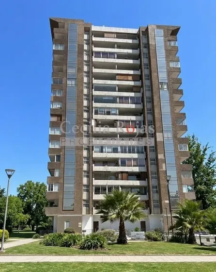 Se Vende Departamento Familiar Con Excelentes Espacios Y Con