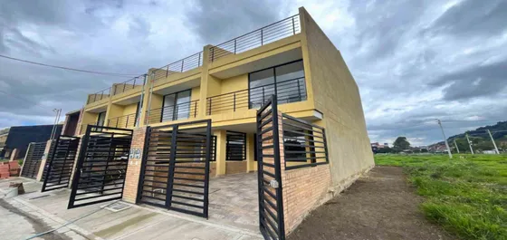 Casa Independiente Para Estrenar En Cota (18745).