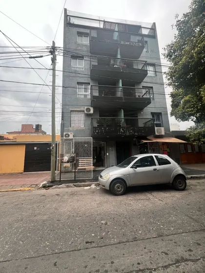Oportunidad!! Departamento 9 De Julio!! 1 Dorm, Amplio!! Con Escritura