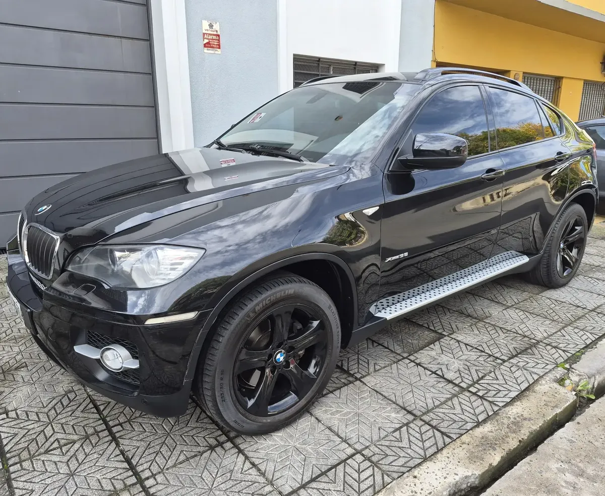 BMW X6 xDrive30i