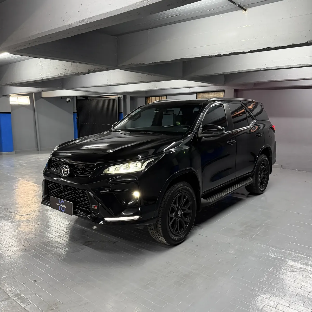 Toyota SW4 GR-S