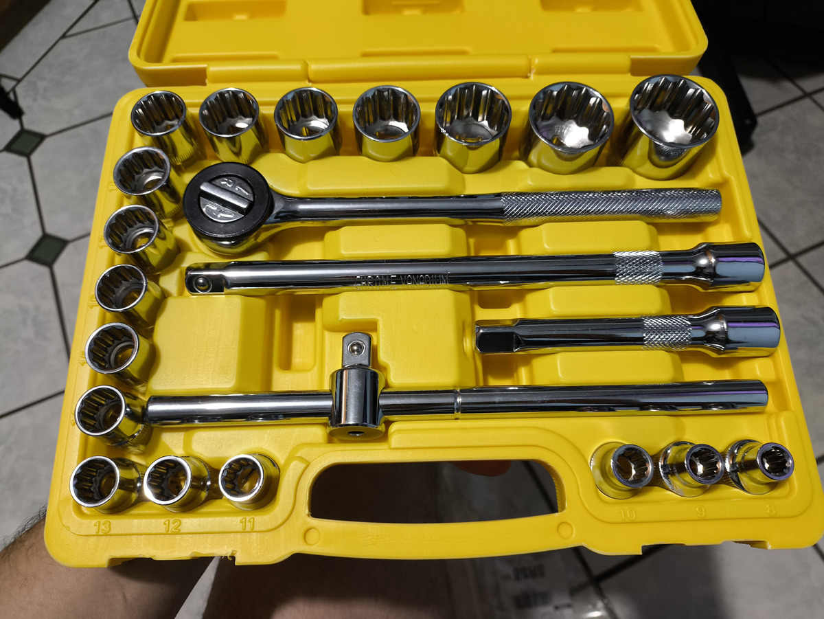 Jogo Kit de Ferramentas Manuais Chave Catraca 1/2 8 a 32mm BCS022 The Black Tools Cor Amarelo