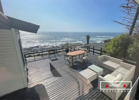 Casa En Venta Con Vista Asegurada En Maitencillo
