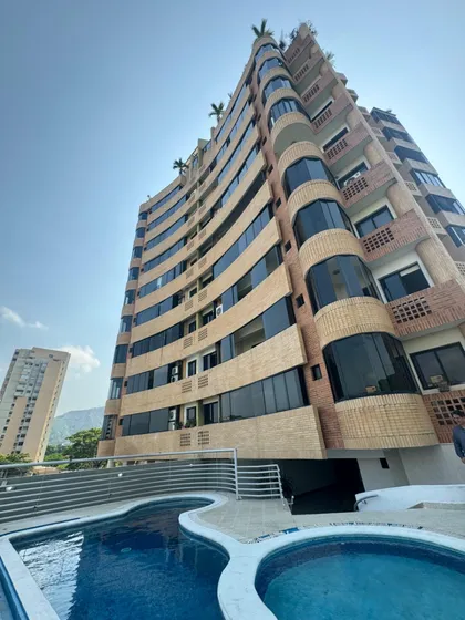 Apartamento En Venta En La Trigaleña Alta. Inmobiliaria Maggi 1865